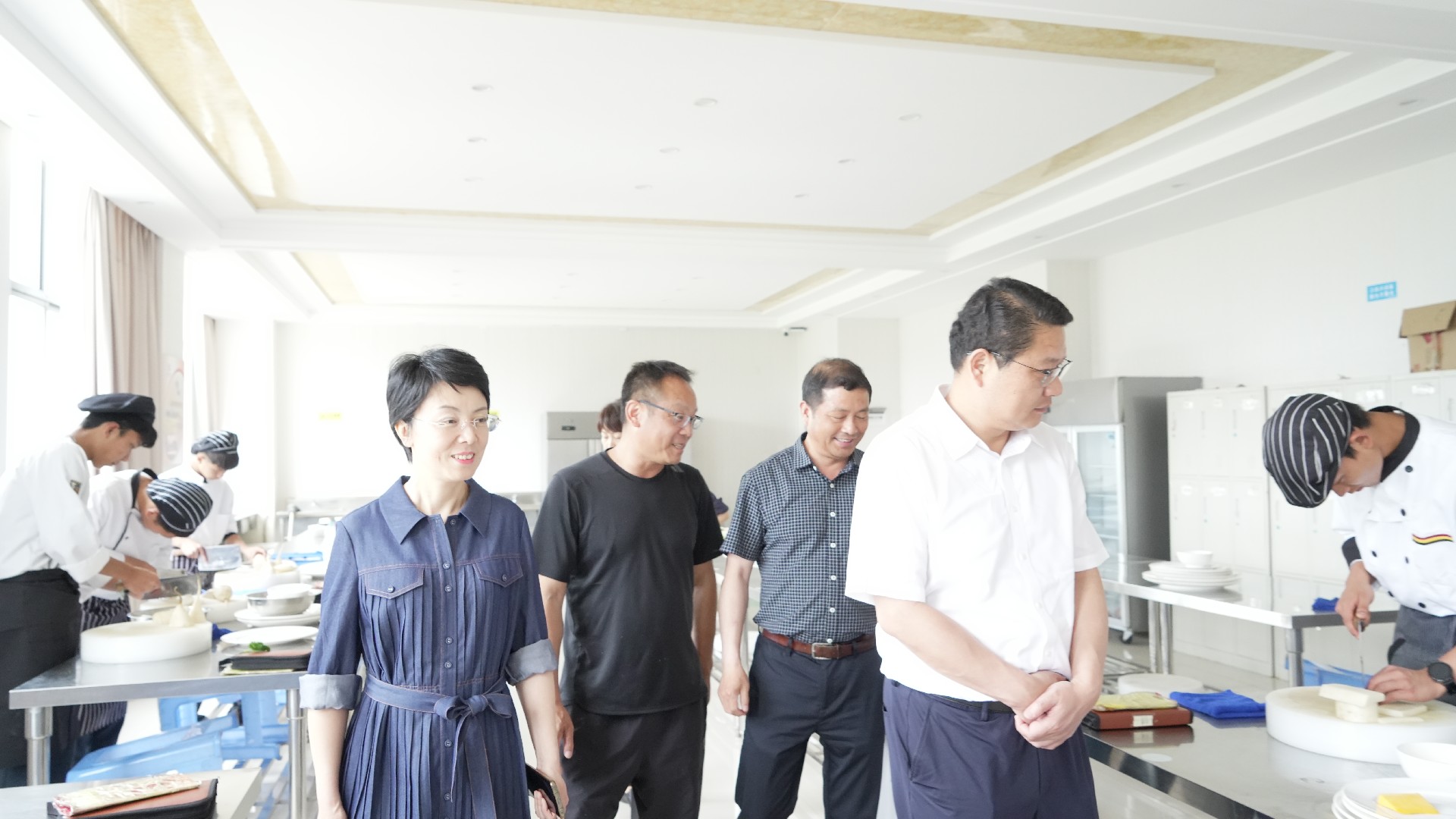 浙江省长兴县教育局一行到学院对接人才合作培养事宜